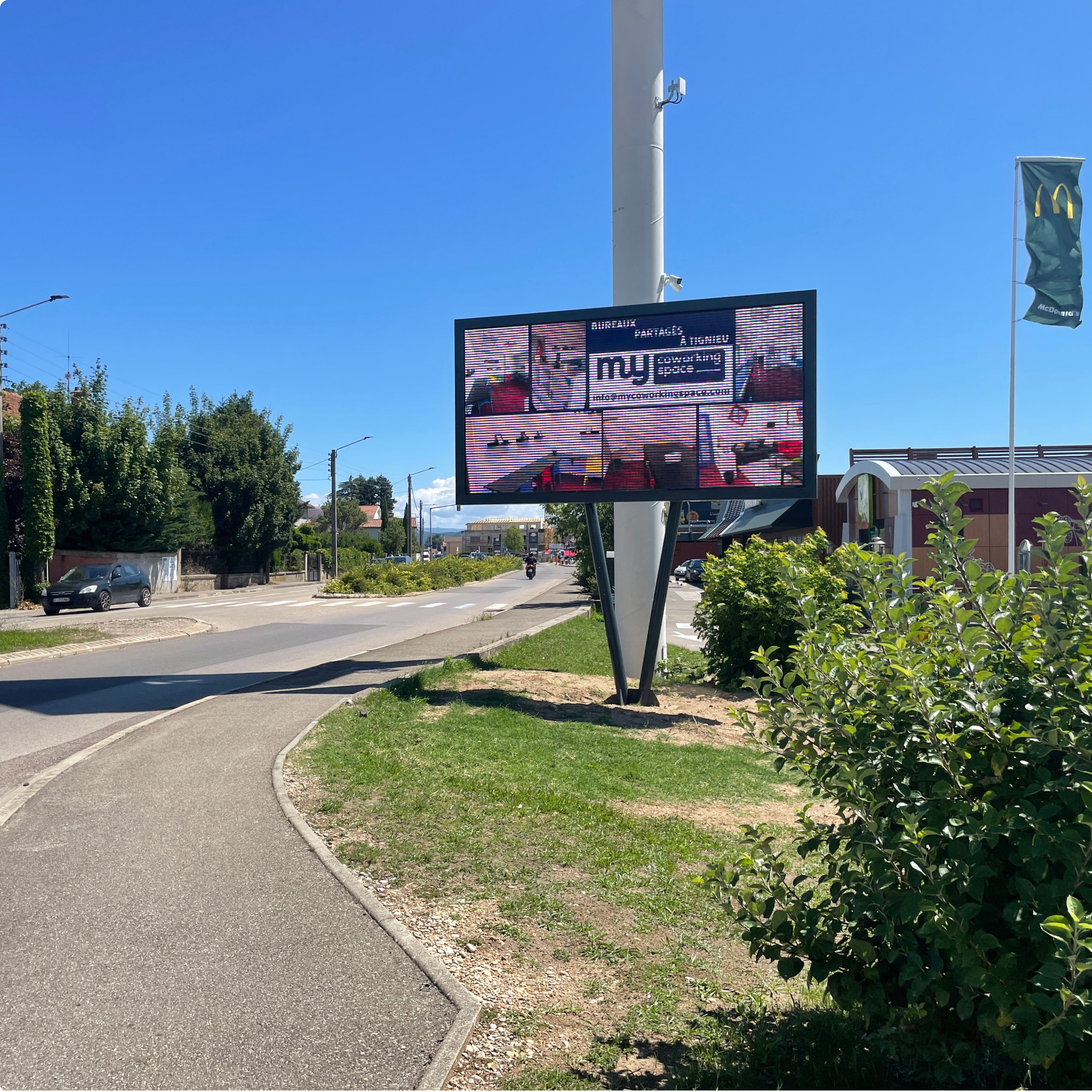 ROUTE DE CRÉMIEU